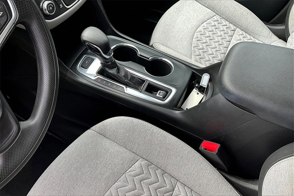 Used 2023 Chevrolet Equinox LT image 14