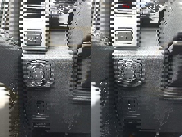 Certified 2022 Ford F350 Lariat w/ Lariat Value Package image 22