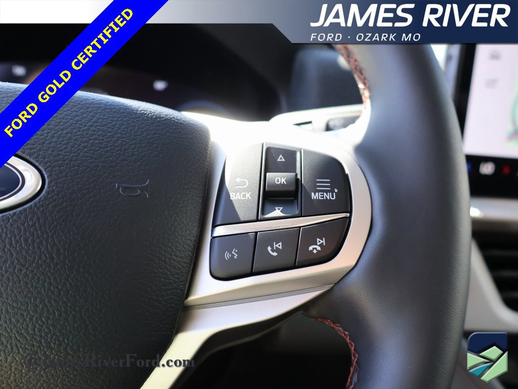 Certified 2025 Ford Explorer Active image 29