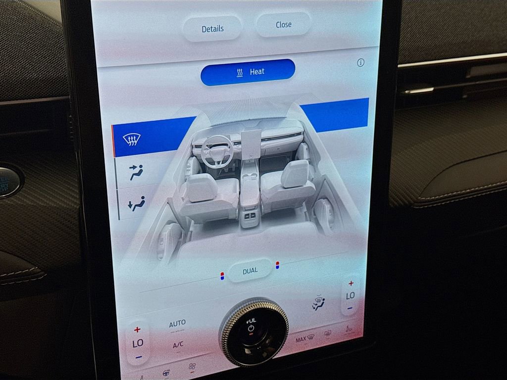 Certified 2025 Ford Mustang Mach-E Premium image 20