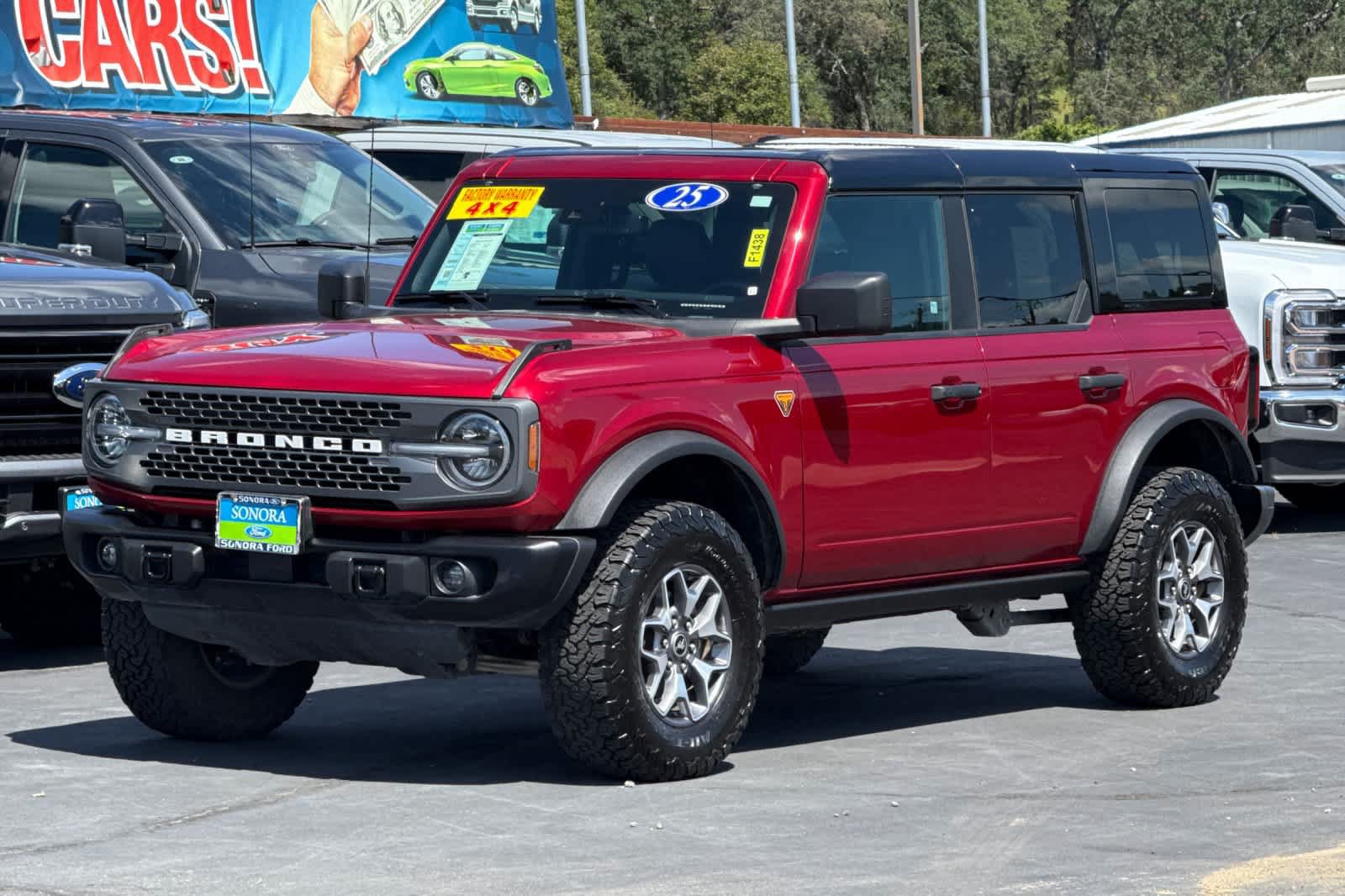 Certified 2025 Ford Bronco Badlands AWD/4WD image 8