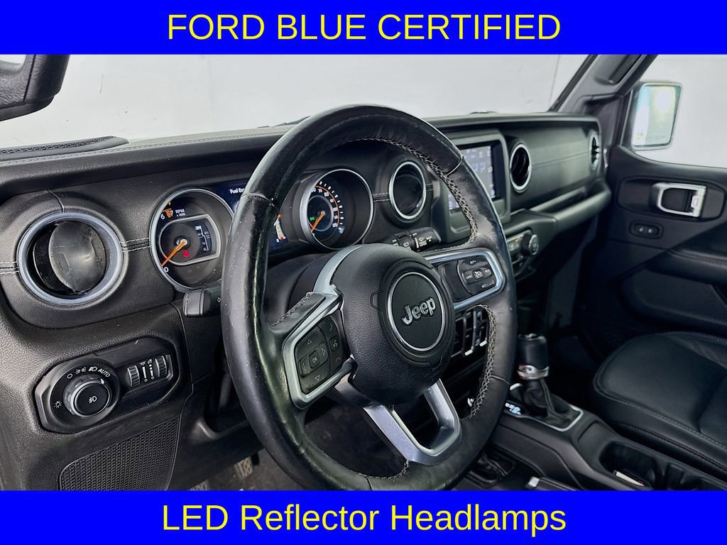 Used 2018 Jeep Wrangler Unlimited Sahara w/ Cold Weather Group image 9