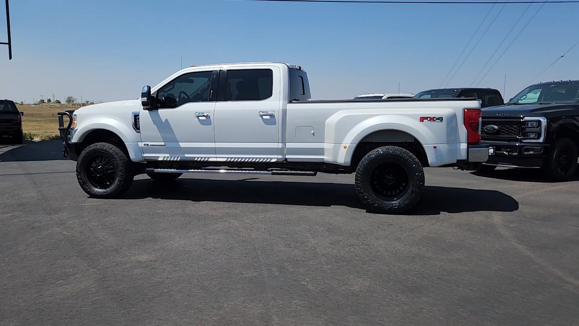 Certified 2019 Ford F450 Lariat w/ Lariat Ultimate Package AWD/4WD image 3