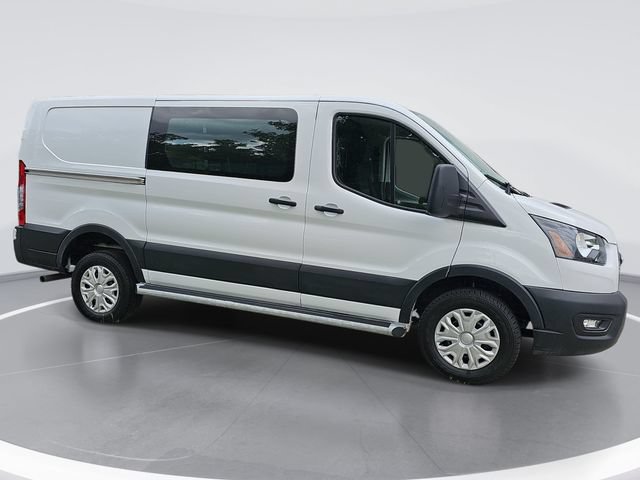 Certified 2025 Ford Transit 250 Low Roof w/ Exterior Upgrade Package RWD image 4