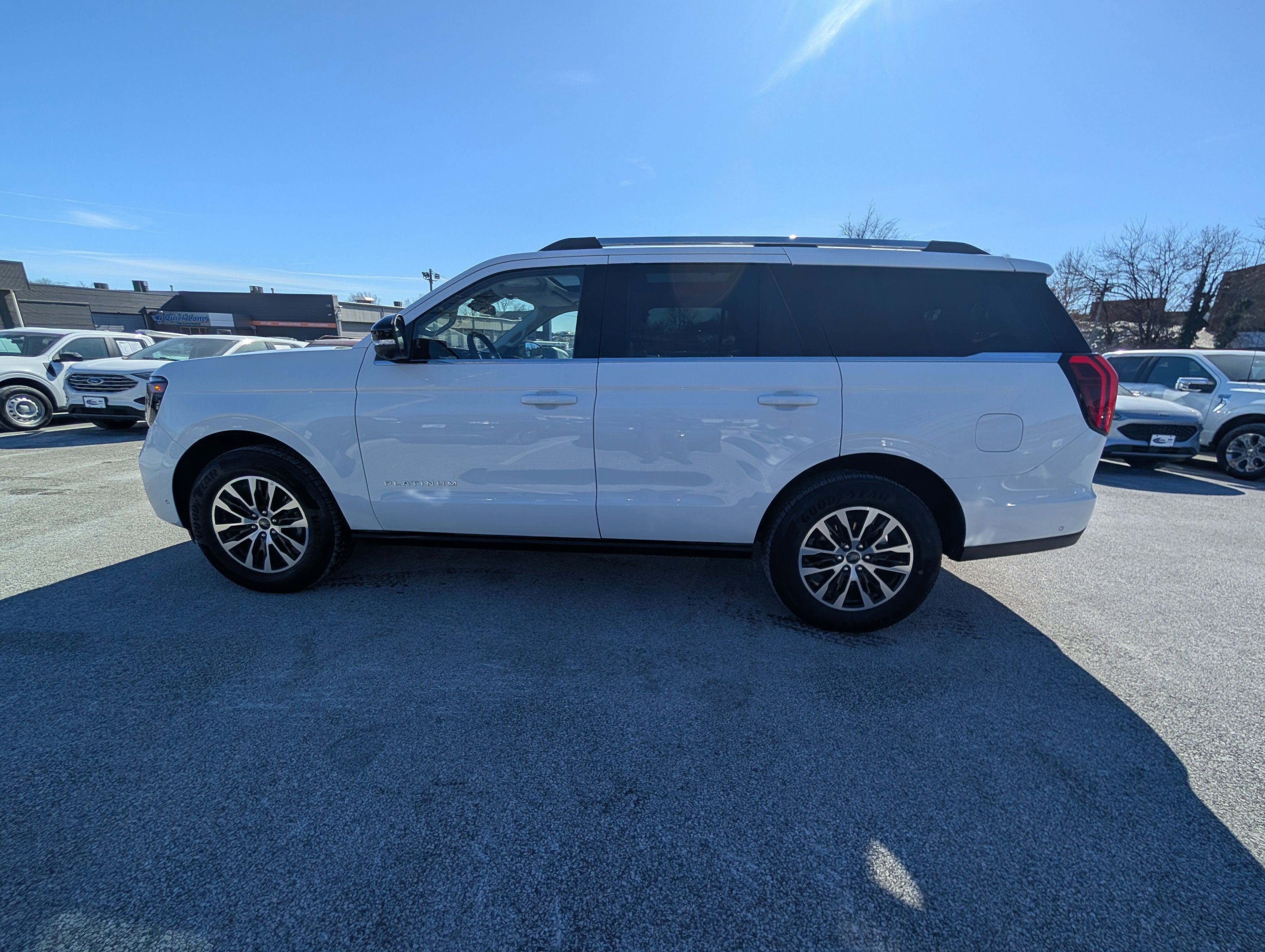 Certified 2025 Ford Expedition Platinum image 6