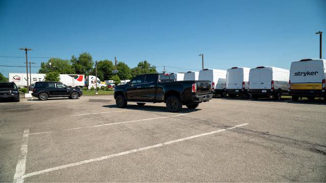 Used 2017 GMC Canyon Denali AWD/4WD image 4