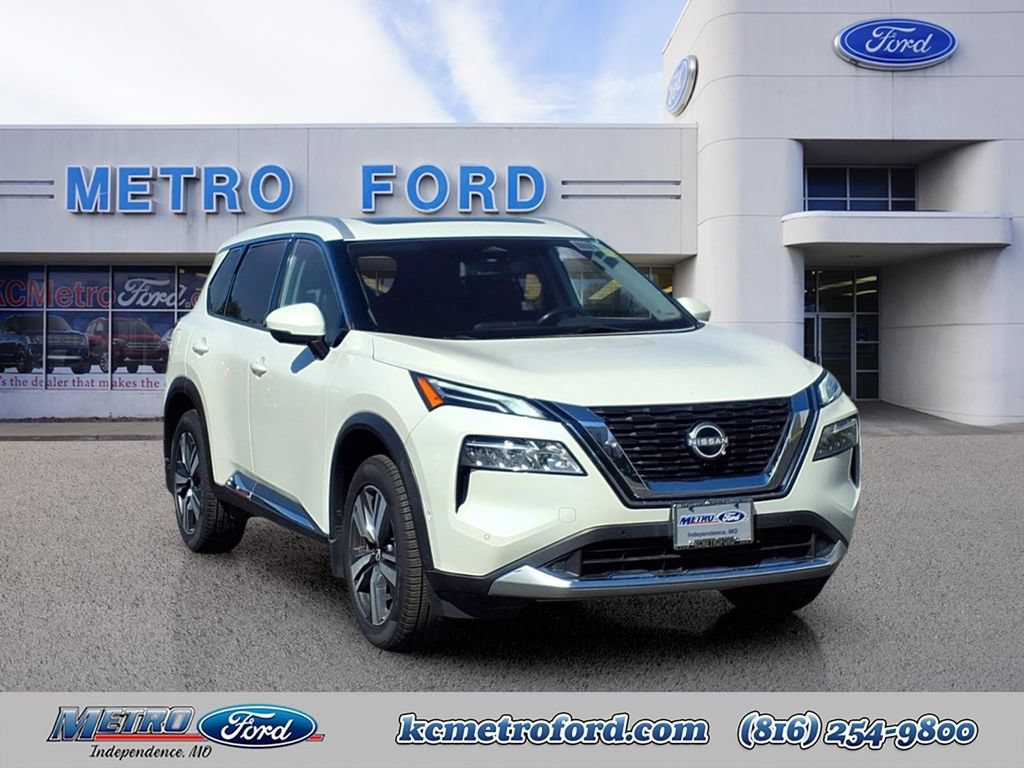 Used 2022 Nissan Rogue Platinum w/ Head-Up Display Package