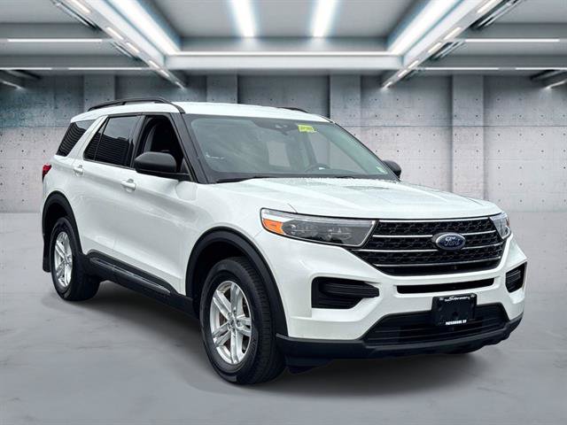 Certified 2023 Ford Explorer XLT AWD/4WD image 3