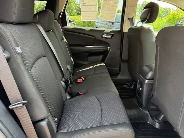 Used 2019 Dodge Journey SE w/ Connectivity Group FWD image 21
