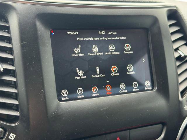 Used 2020 Jeep Cherokee Latitude Plus FWD image 22