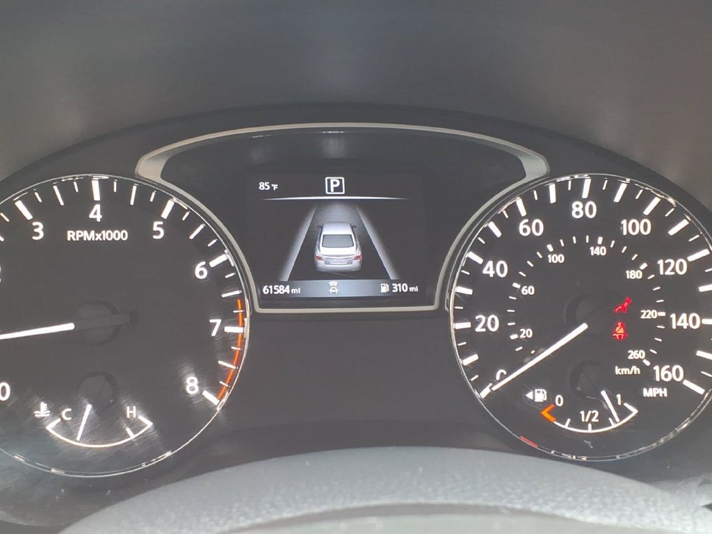 Used 2018 Nissan Altima 2.5 SR FWD image 8