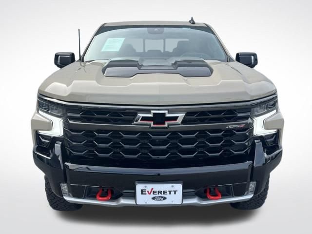 Used 2022 Chevrolet Silverado 1500 ZR2 w/ Technology Package image 2