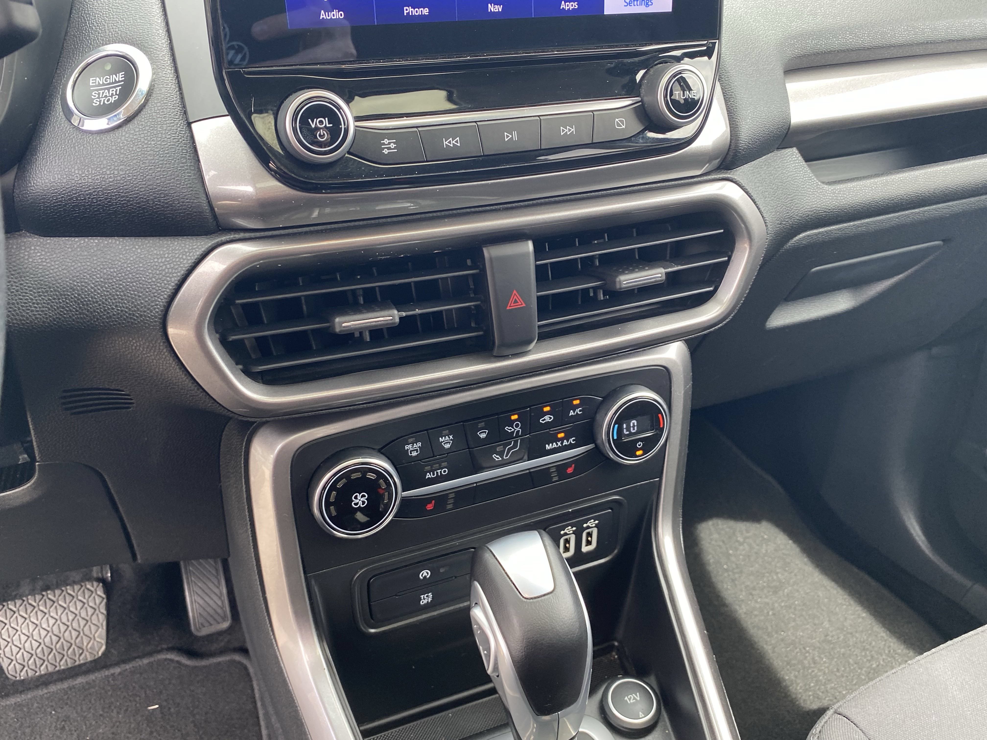 Certified 2022 Ford EcoSport SE w/ SE Convenience Package AWD/4WD image 17
