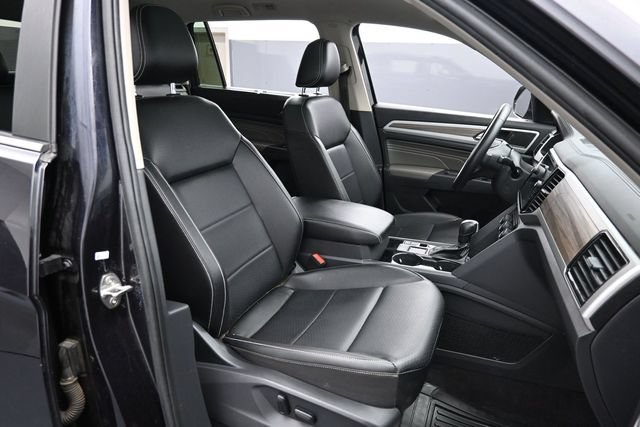 Used 2021 Volkswagen Atlas SEL FWD image 30