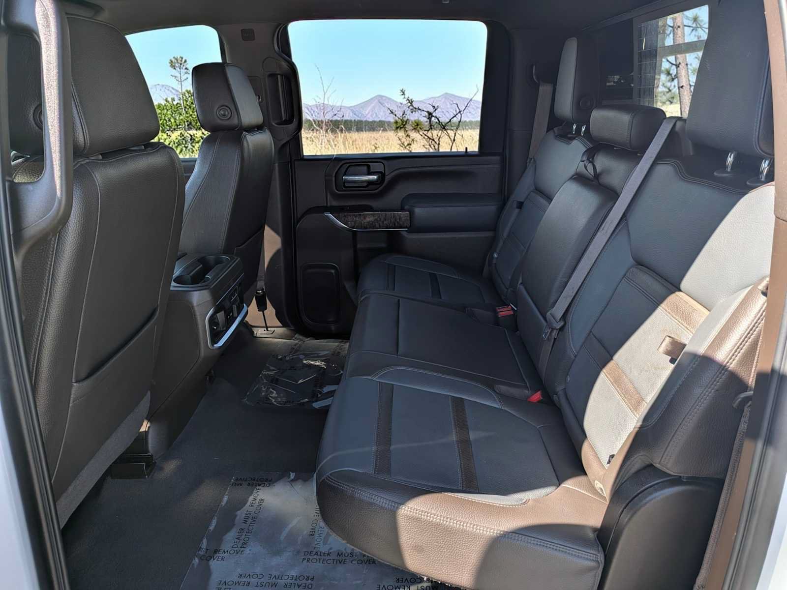 Used 2021 GMC Sierra 3500 Denali w/ Technology Package AWD/4WD image 16