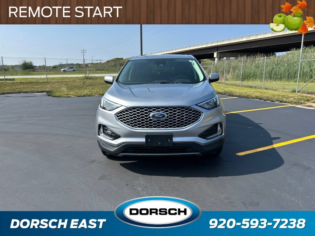 Certified 2024 Ford Edge SEL w/ Convenience Package AWD/4WD image 3