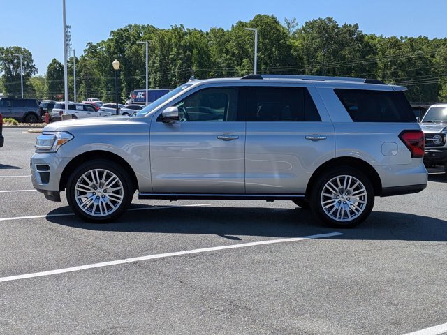 Certified 2024 Ford Expedition Limited AWD/4WD image 7