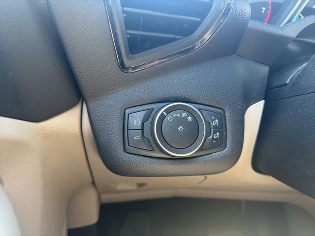 Certified 2018 Ford Escape SEL FWD image 25
