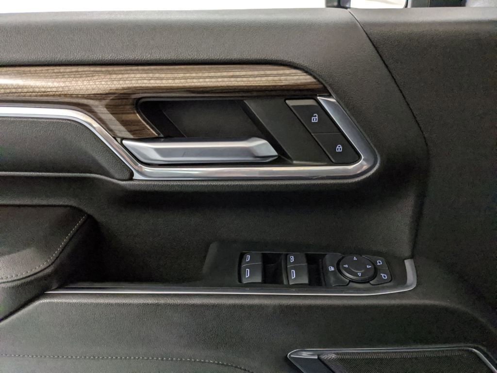 Used 2024 Chevrolet Silverado 3500 LT w/ Convenience Package image 21