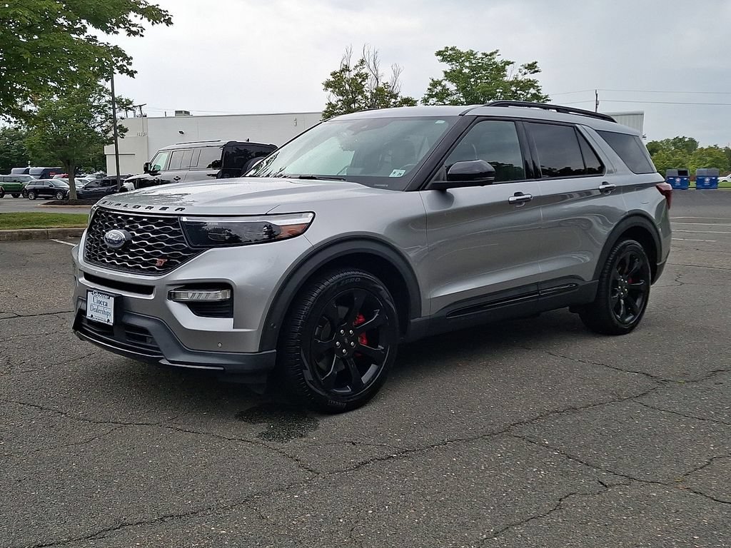 Certified 2021 Ford Explorer ST w/ Equipment Group 401A AWD/4WD image 6