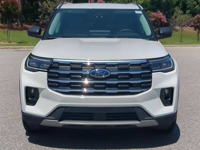 Certified 2025 Ford Explorer Active w/ Active Comfort Package AWD/4WD image 9