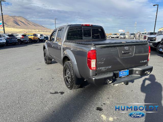 Used 2017 Nissan Frontier SV image 3