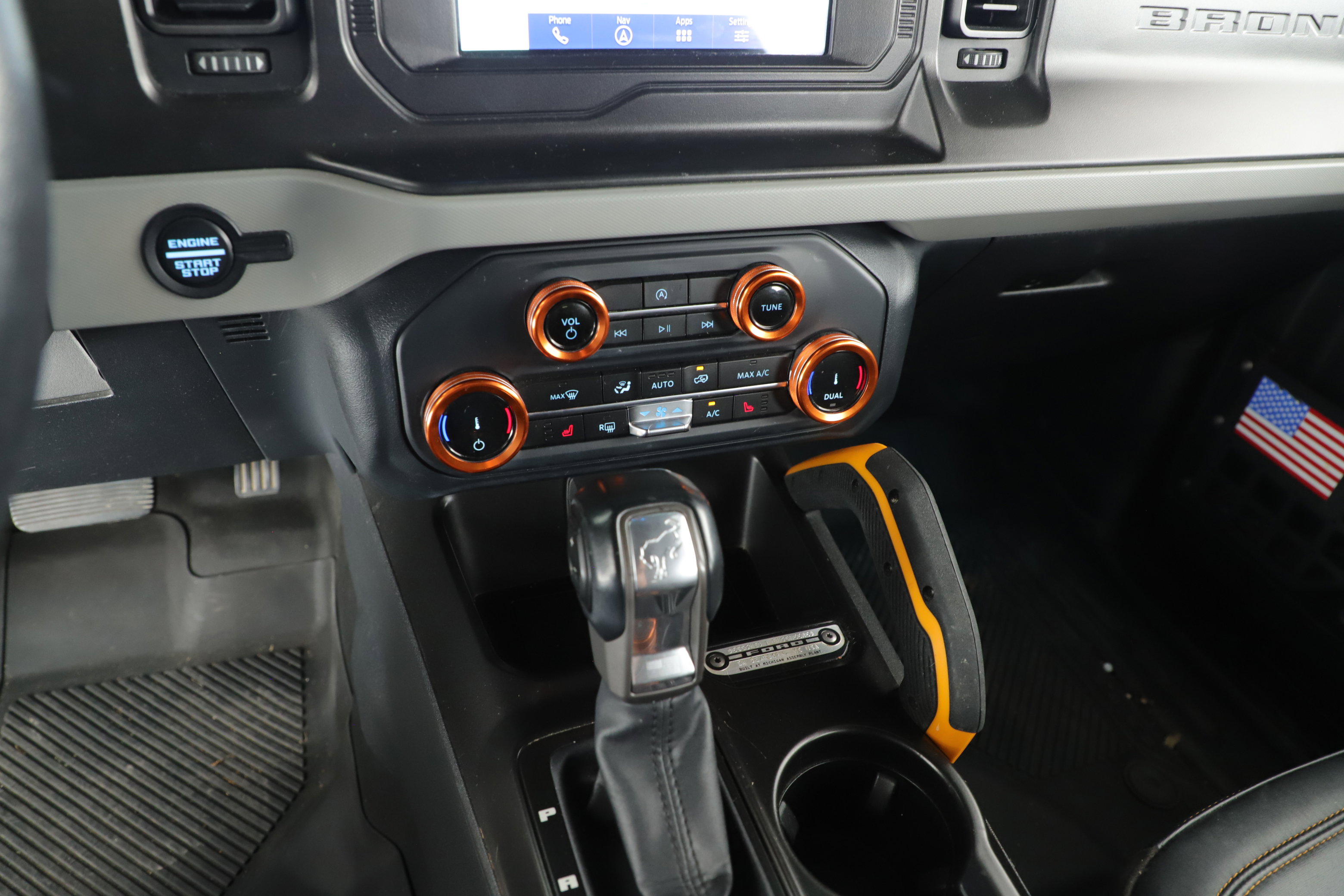 Certified 2022 Ford Bronco Badlands w/ Sasquatch Package image 11