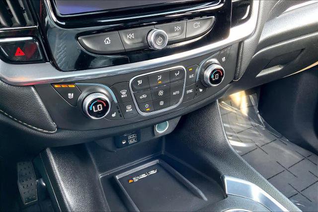 Used 2023 Chevrolet Traverse Premier w/ Redline Edition image 32