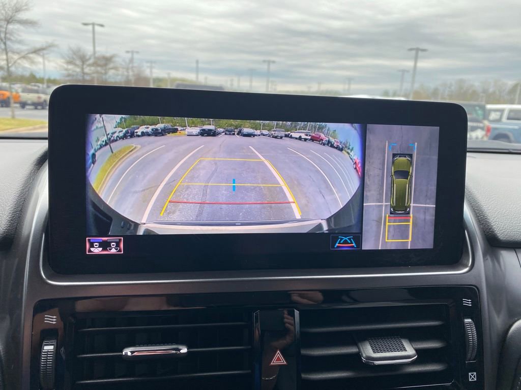 Used 2023 Lexus GX 460 w/ Black Line Special Edition image 16