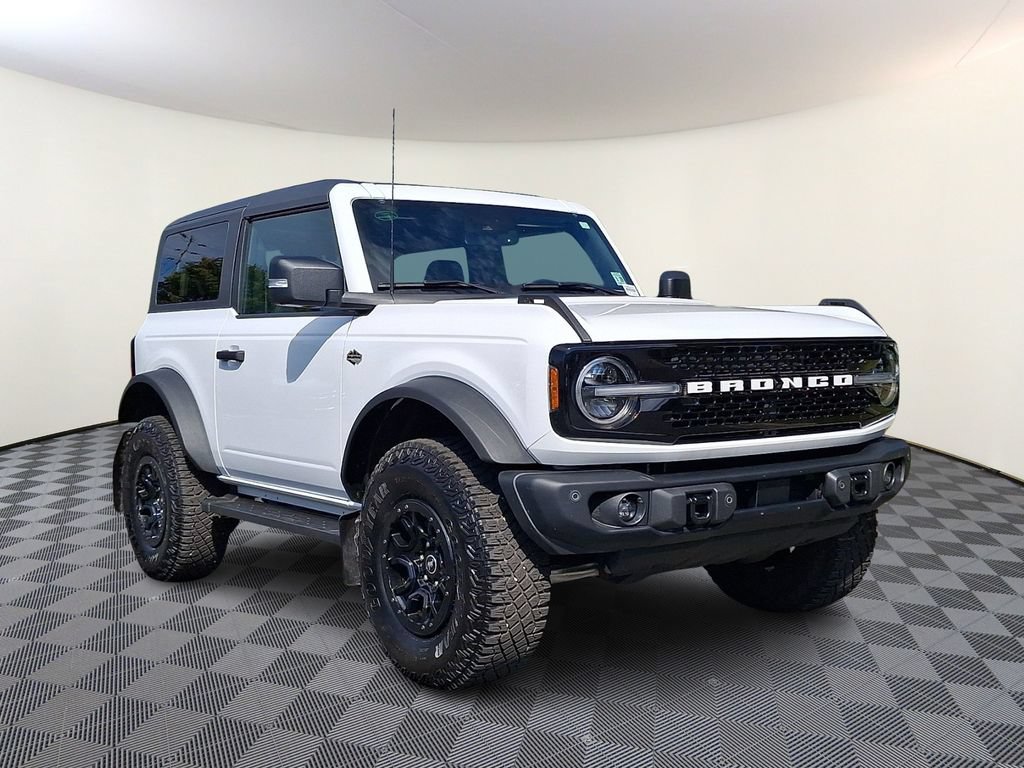 Certified 2023 Ford Bronco Wildtrak AWD/4WD image 1