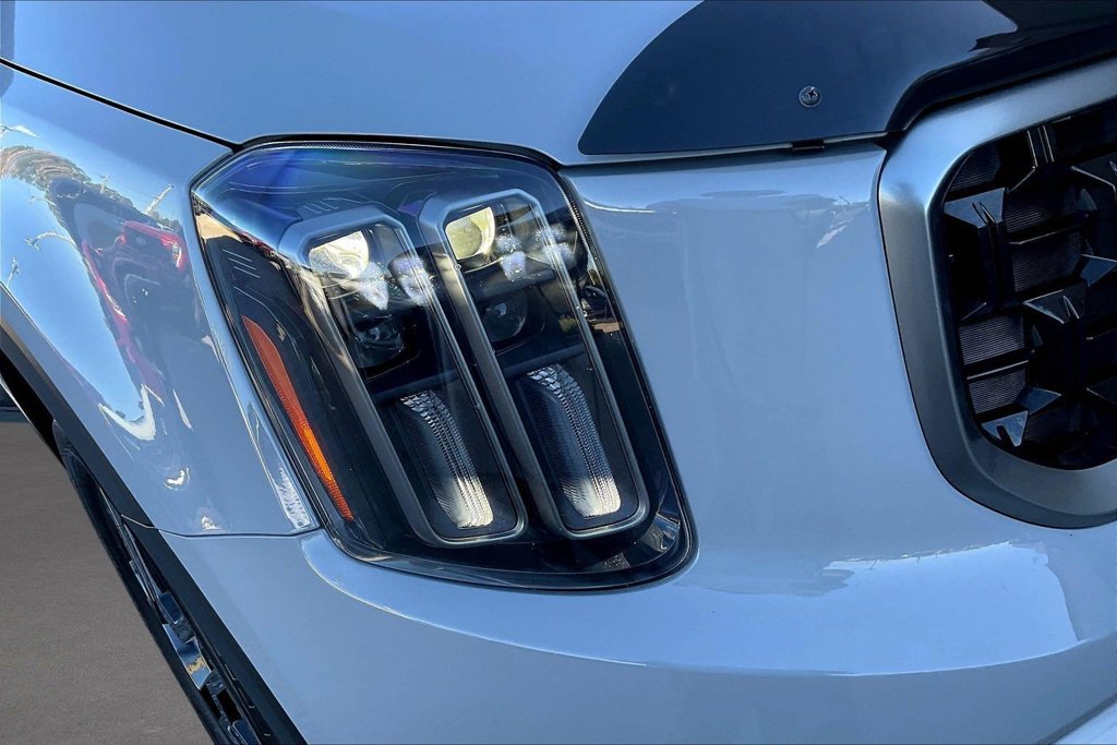 Used 2023 Kia Telluride SX X-Line AWD/4WD image 33