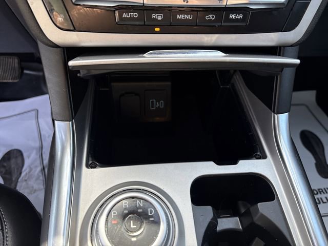 Certified 2023 Ford Explorer XLT w/ Equipment Group 202A image 34