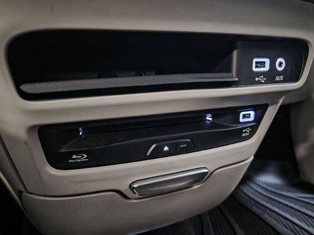 Used 2018 Chrysler Pacifica Touring-L Plus w/ Advanced Safetytec Group FWD image 35