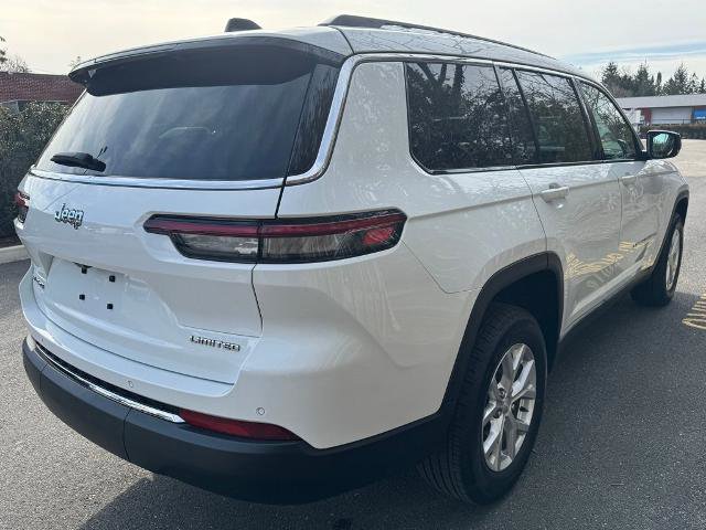 Used 2023 Jeep Grand Cherokee L Limited AWD/4WD image 3
