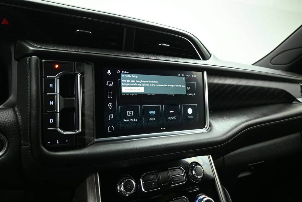 Used 2023 GMC Yukon XL Denali AWD/4WD image 15