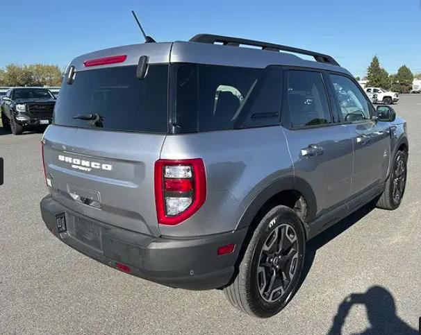 Certified 2023 Ford Bronco Sport Outer Banks w/ Tech Package image 4