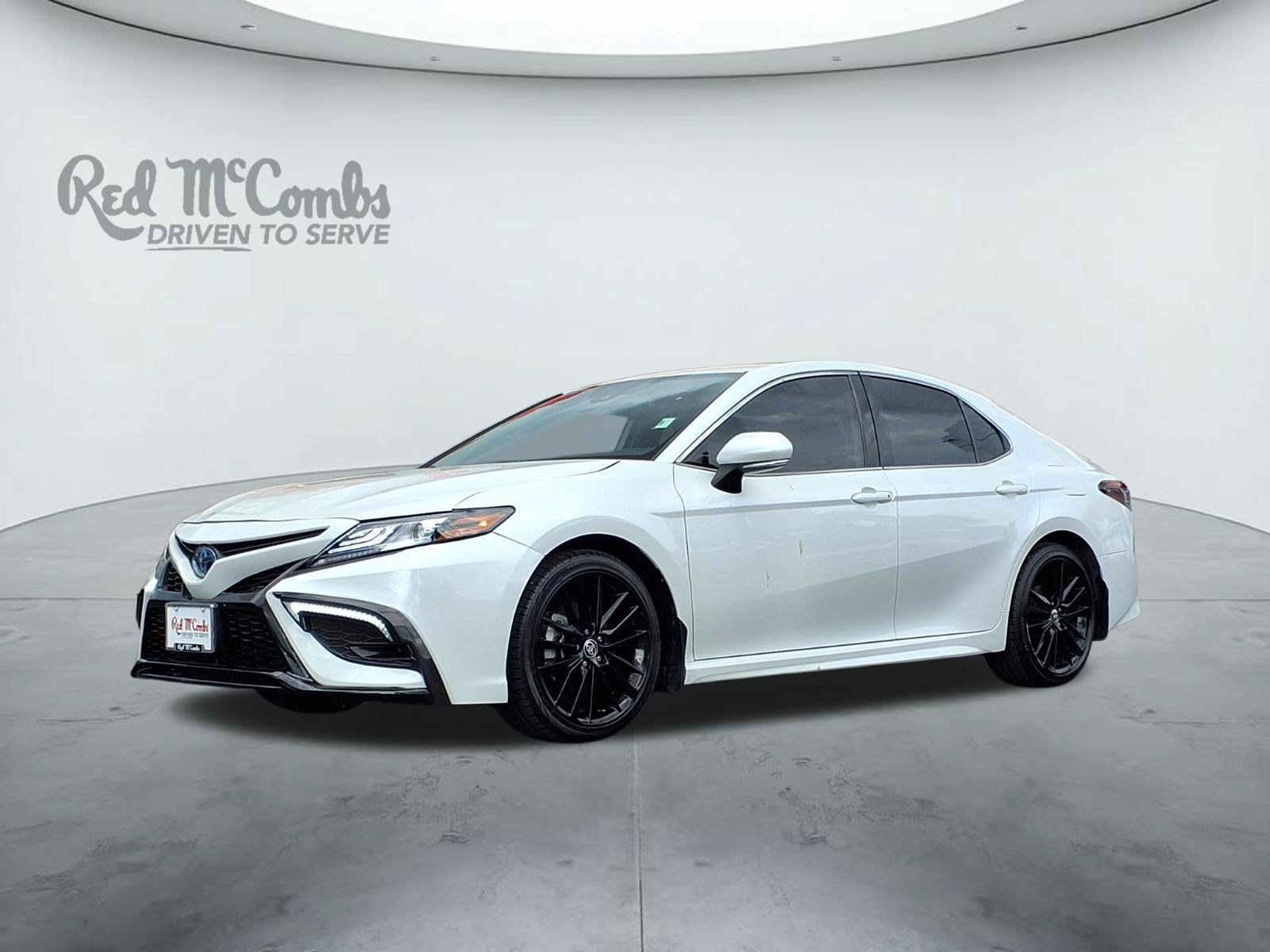 Used 2023 Toyota Camry XSE w/ Cold Weather Package FWD image 1