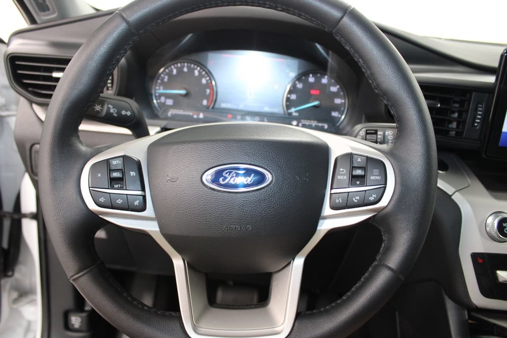 Certified 2023 Ford Explorer XLT AWD/4WD image 34