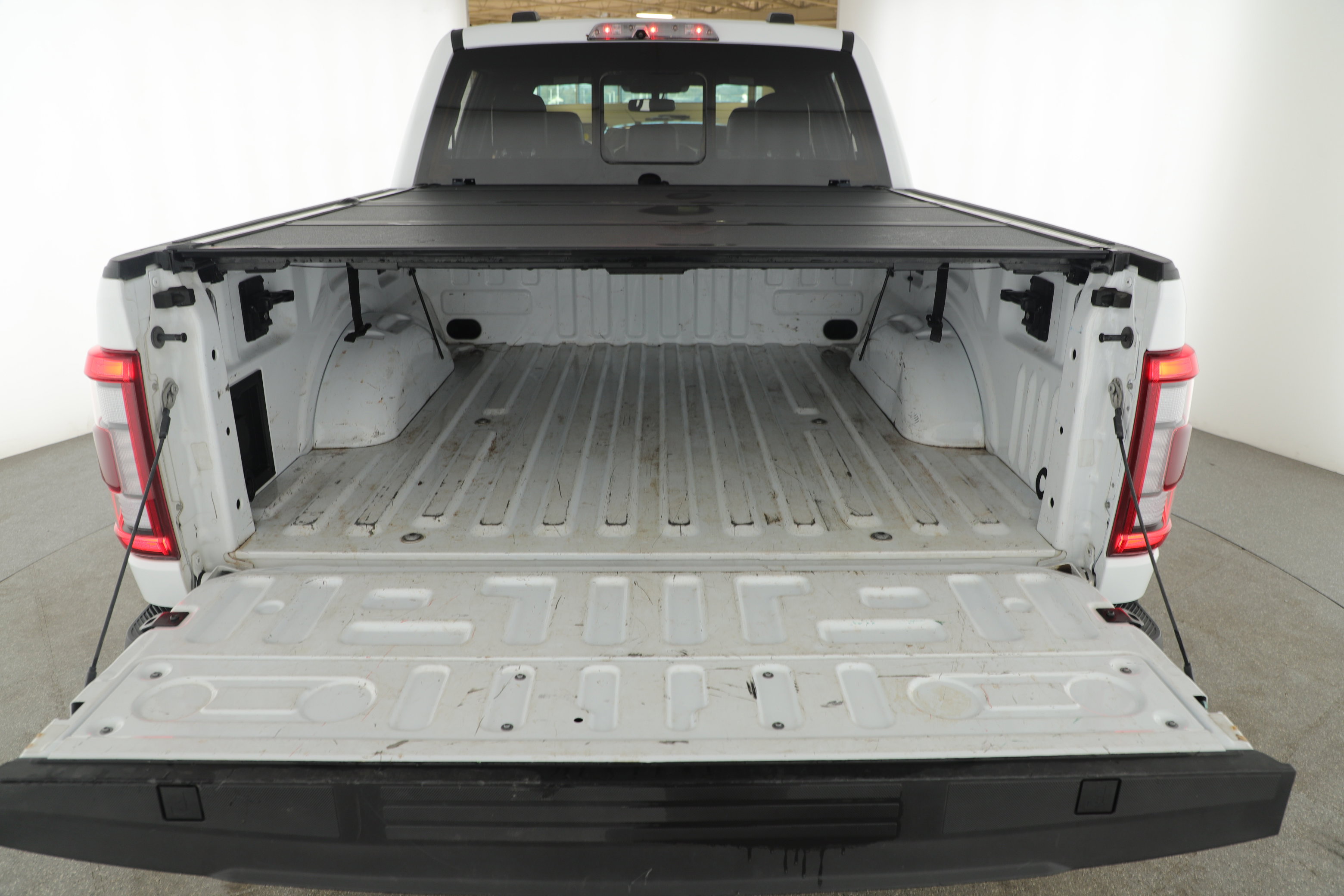 Certified 2022 Ford F150 Raptor w/ Equipment Group 801A High image 5