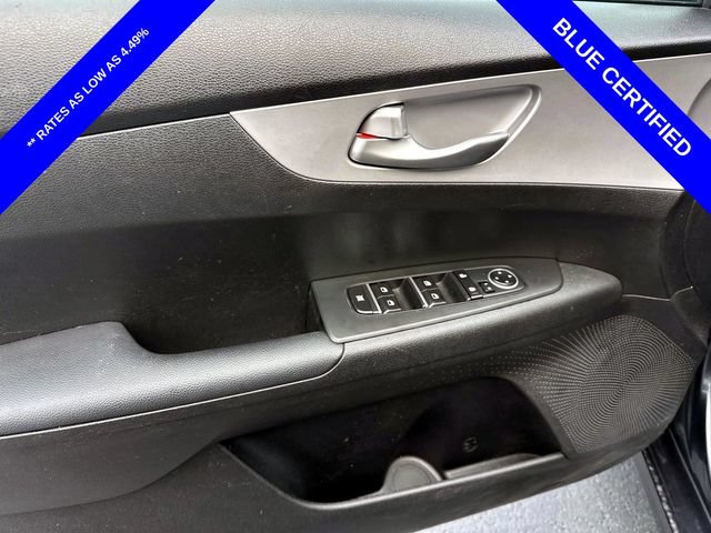 Used 2024 Kia Forte LXS w/ LXS Technology Package FWD image 10