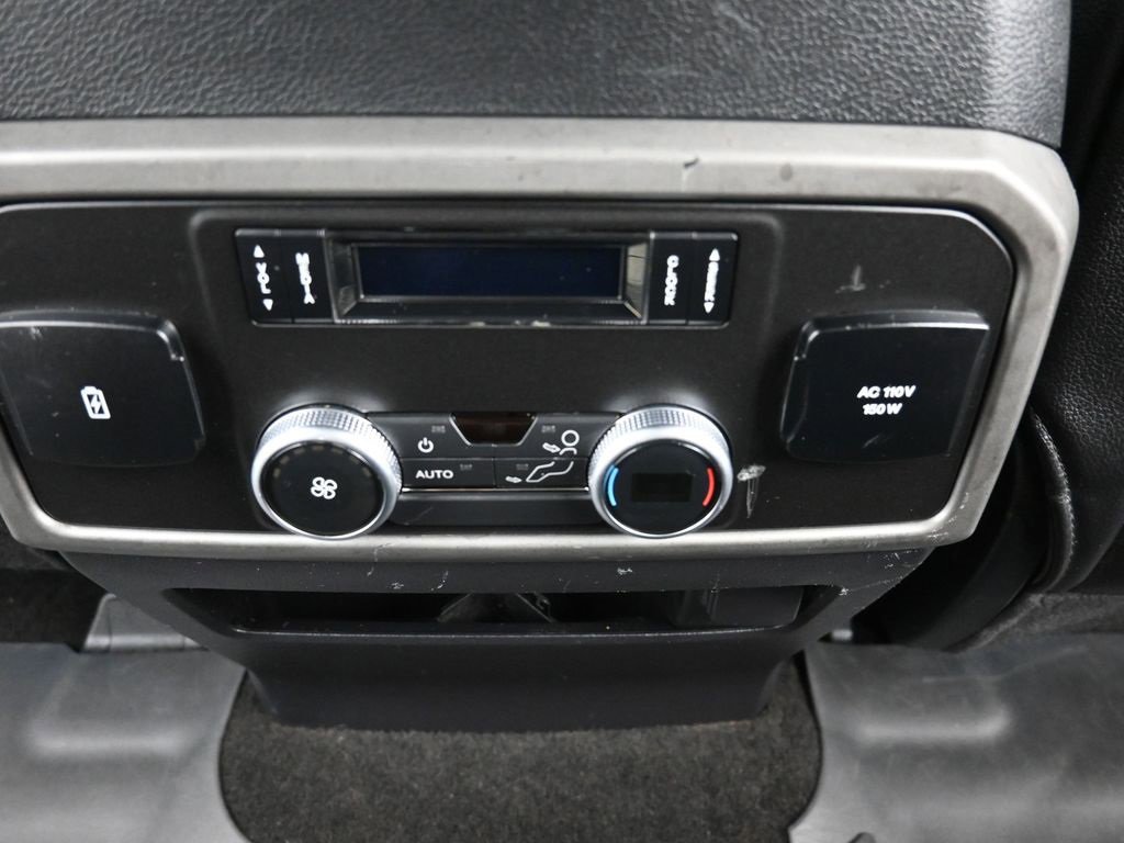 Certified 2019 Ford Expedition XLT w/ Equipment Group 202A image 14