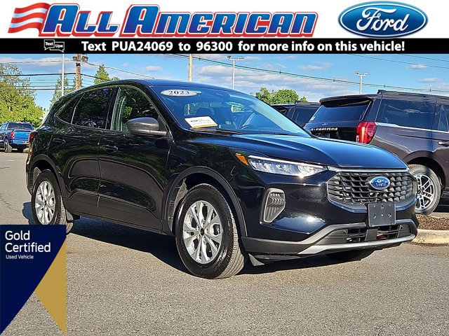 Certified 2023 Ford Escape Active AWD/4WD image 1