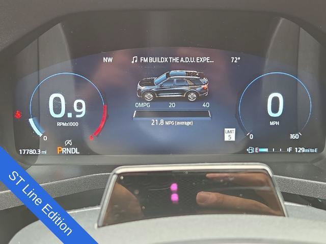 Certified 2025 Ford Explorer ST-Line w/ Premium Package AWD/4WD image 26