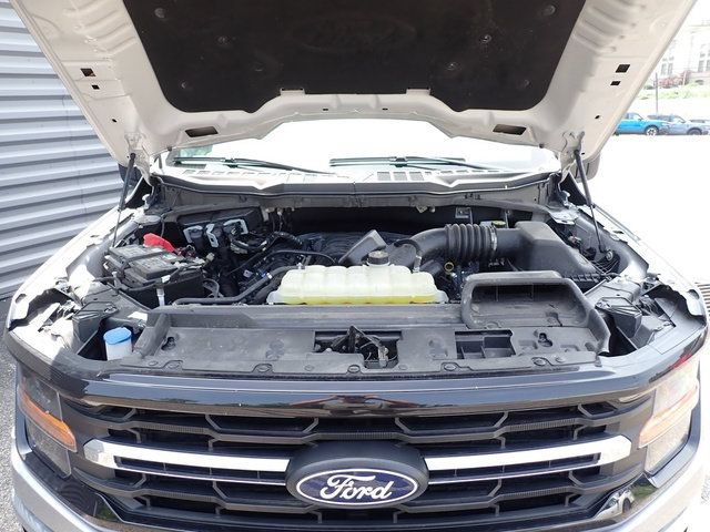 Certified 2025 Ford F150 XLT w/ Equipment Group 301A Standard AWD/4WD image 16