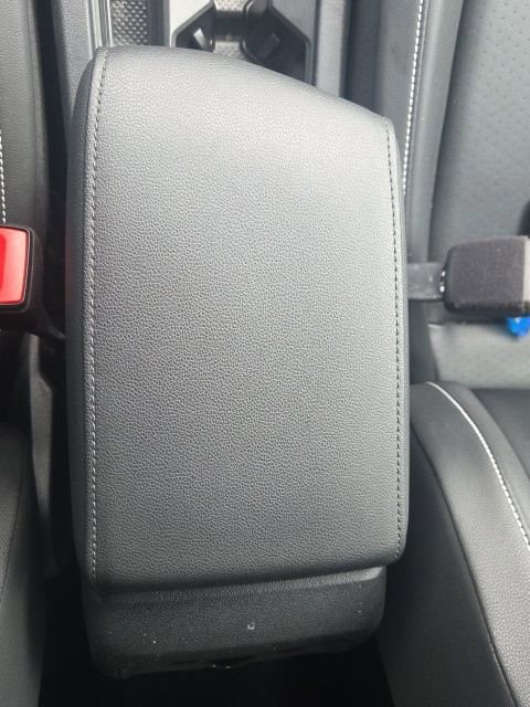 Used 2023 Volkswagen Tiguan SE R-Line AWD/4WD image 37