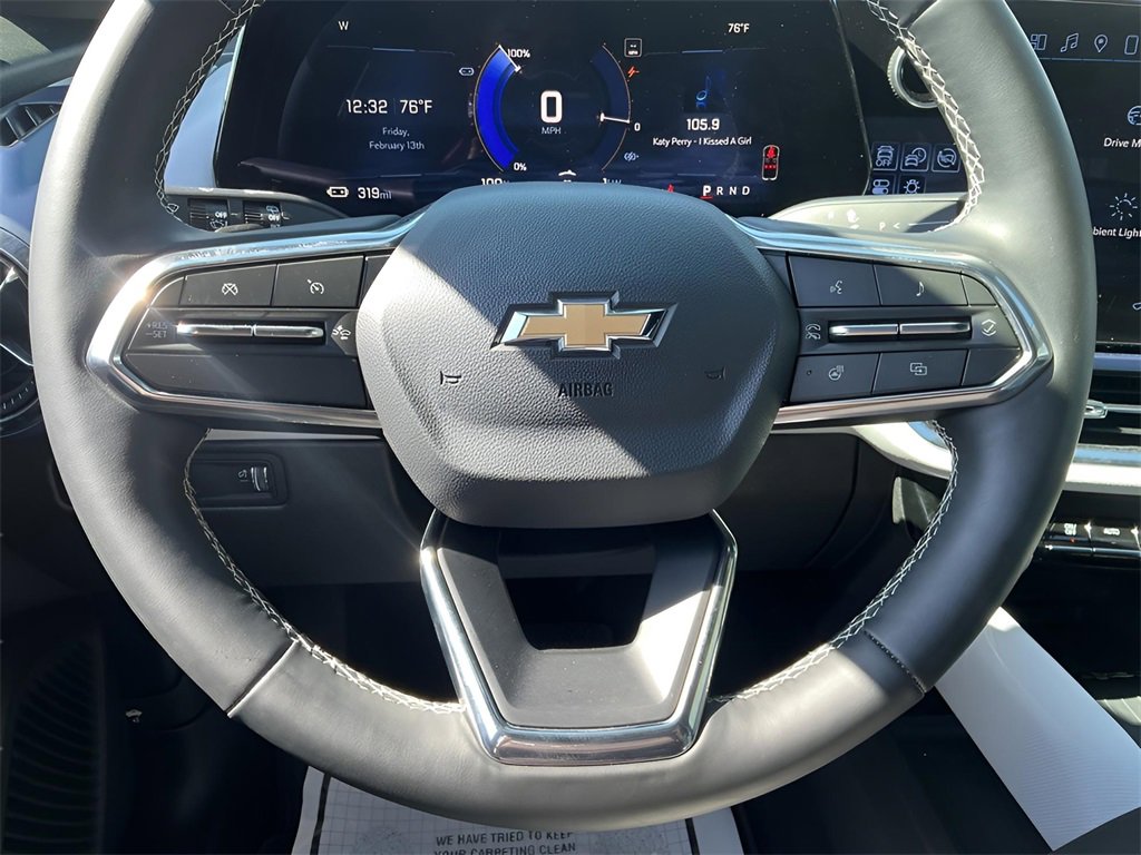 Used 2025 Chevrolet Equinox EV LT image 45