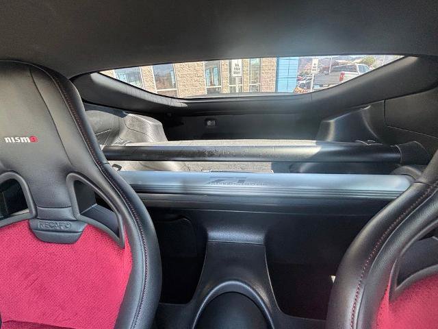 Used 2020 Nissan 370Z NISMO RWD image 22