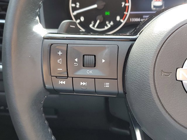 Used 2023 Nissan Rogue SV w/ SV Premium B Package image 21