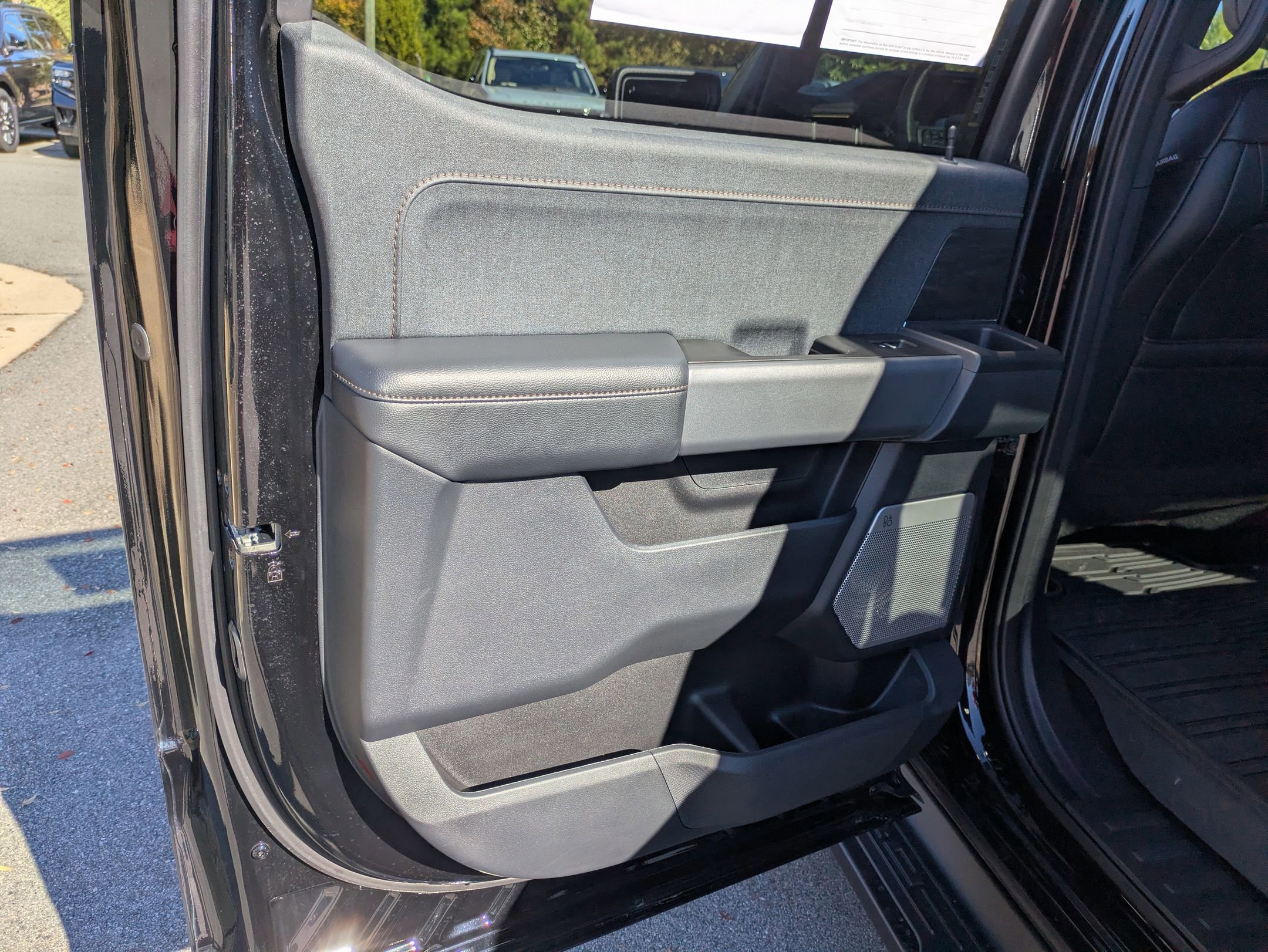 Certified 2024 Ford F150 Lightning Lariat image 36