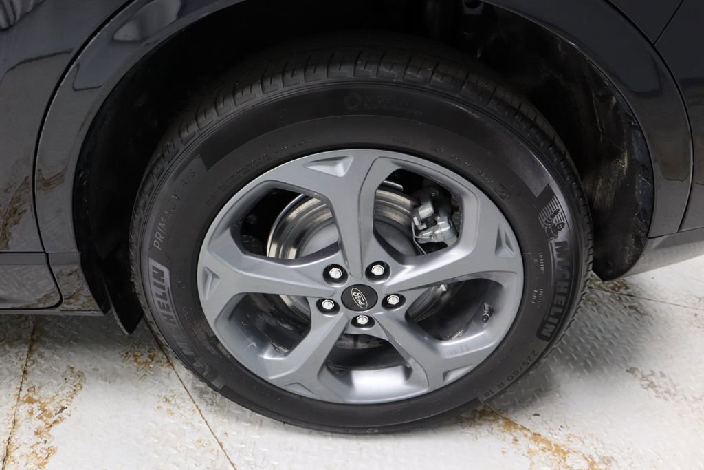 Certified 2023 Ford Escape ST-Line w/ Equipment Group 301A FWD image 20